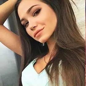 A thoughtful match on HugRussianBeauty